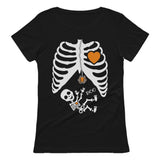 Halloween - Pregnant Skeleton Xray Ribcage Costume Women T-Shirt