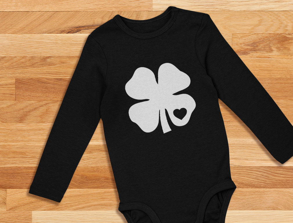 White Clover Heart Cute St Patrick's Day Baby Long Sleeve Bodysuit
