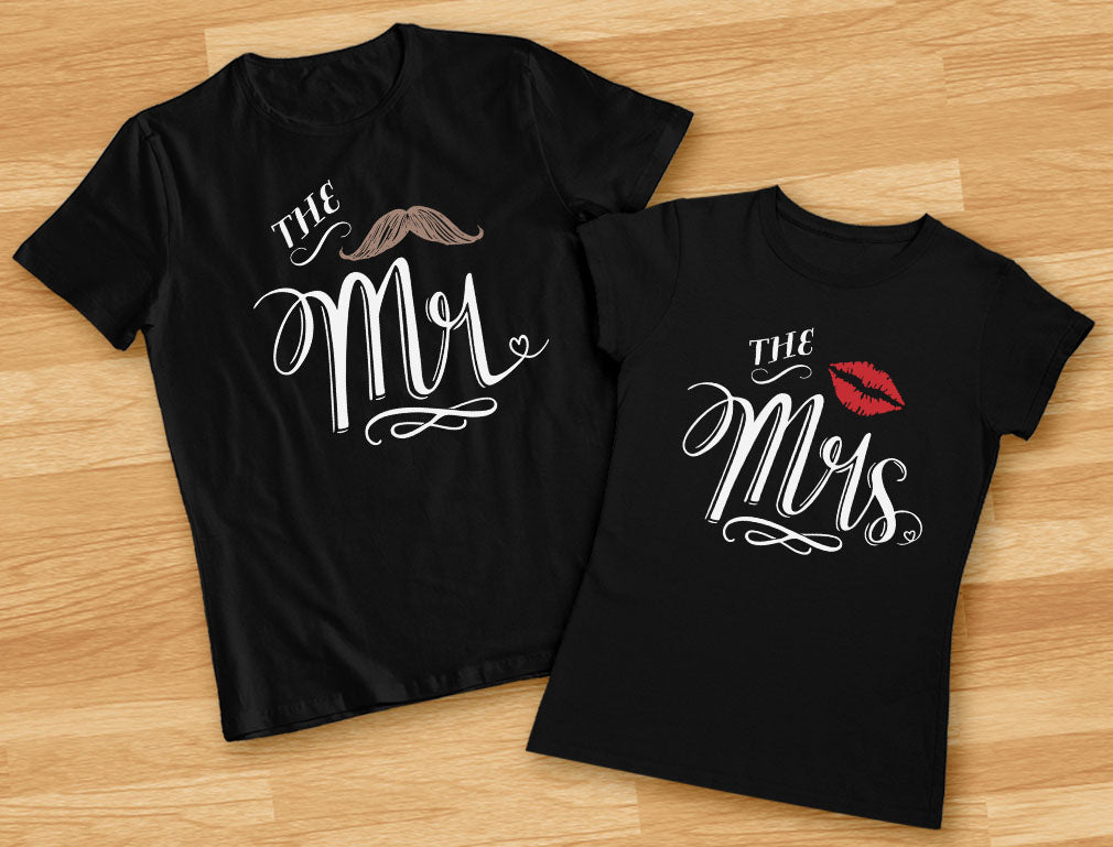 Mr & Mrs Matching T-Shirt Gift Set for Newlywed Couples, Wedding, Anniversary - Men Black / Women Black 5